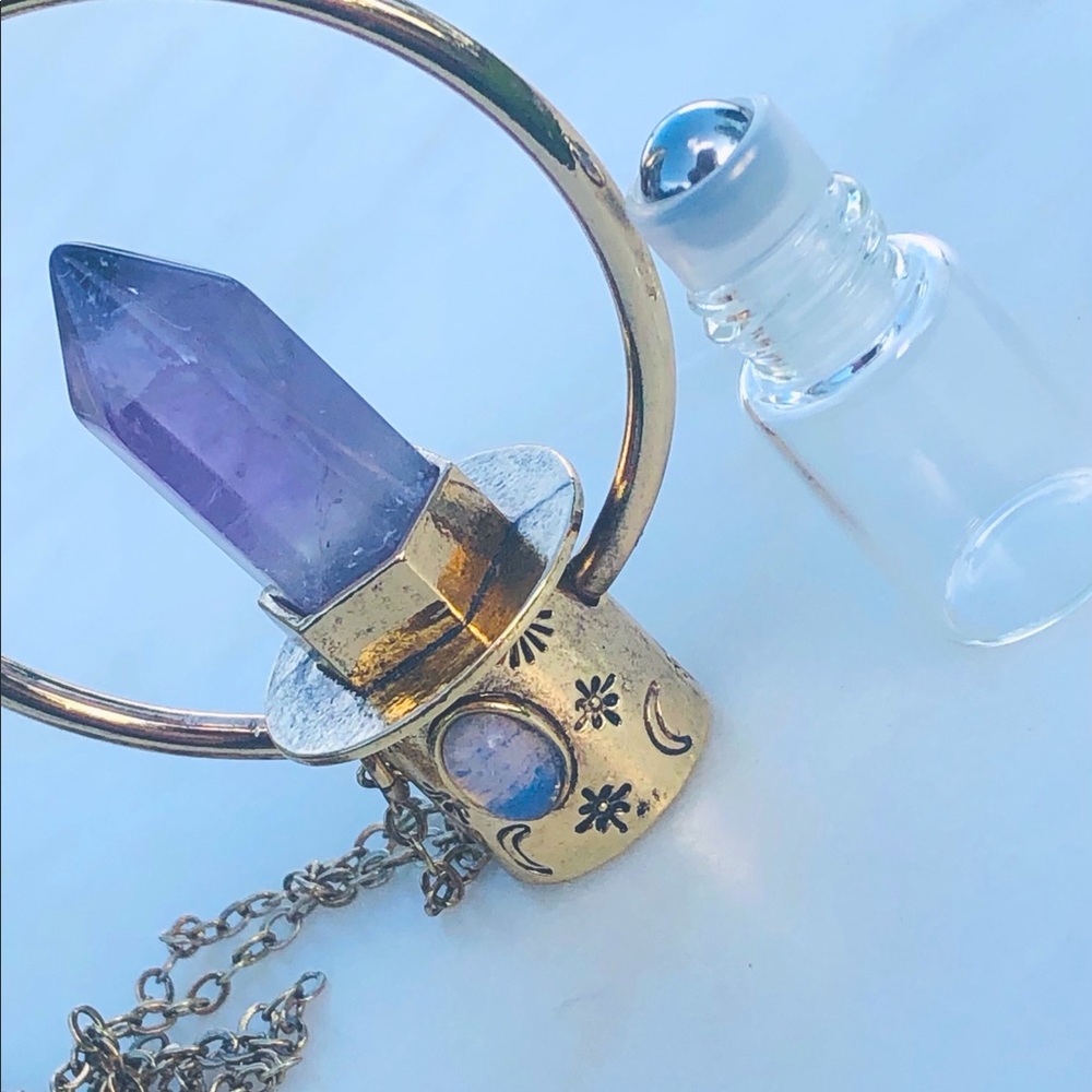 Amethyst essential oil necklace